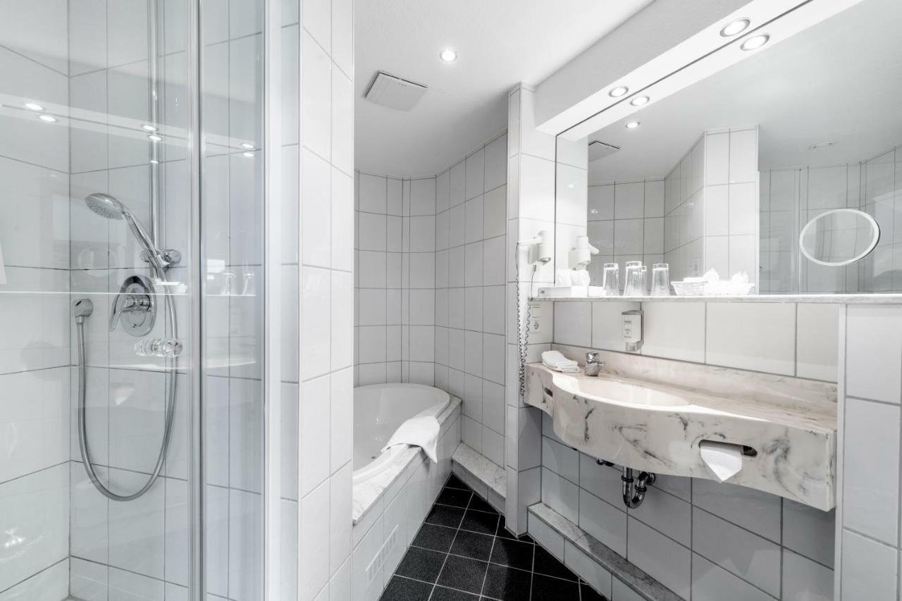 Landhotel Buller Hagen  Екстер'єр фото